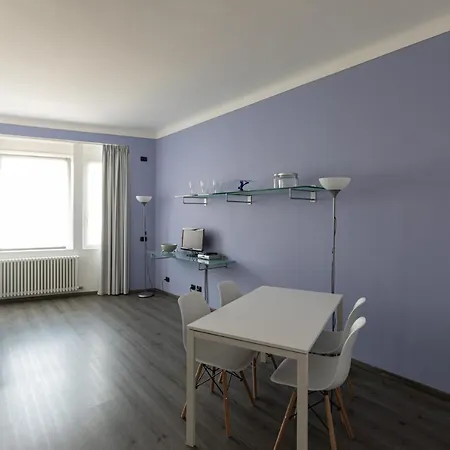 Stresa Residence מלון דירות סטרסה