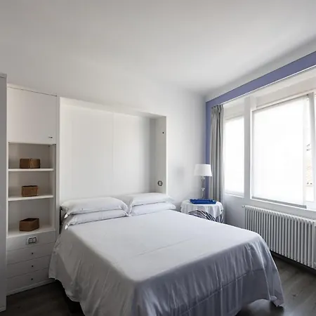 Stresa Residence מלון דירות סטרסה
